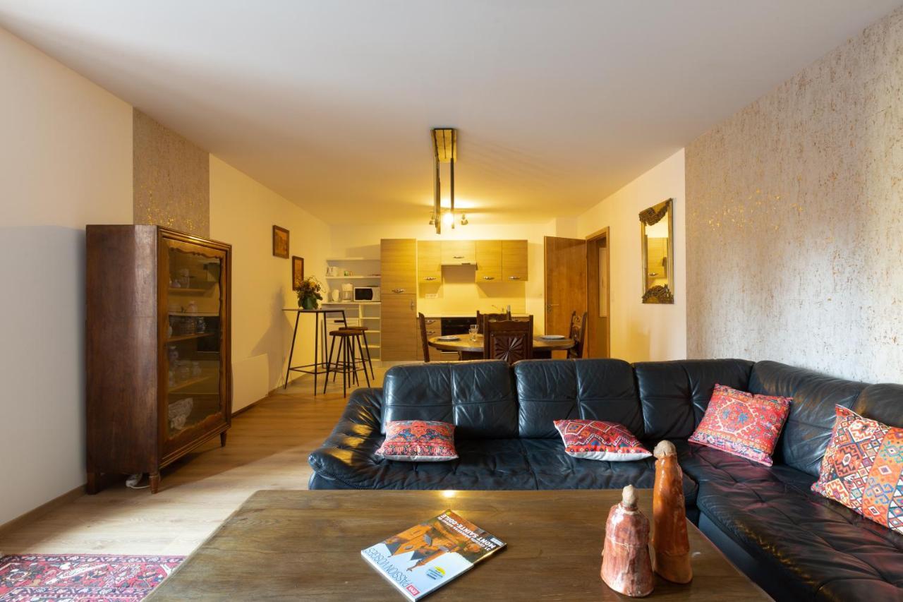 Le Rhenanus Jacques Taurellus - Appartement Duplex Au Calme - Centre Ville - Parking Gratuit Sélestat Kültér fotó